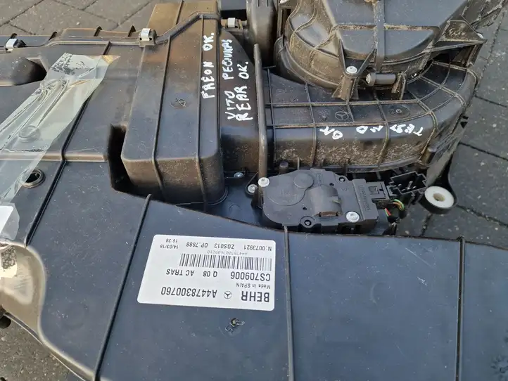 Mercedes-Benz Vito W447 (2014 - ) A4478300760 Комплект системы вентиляции салона — фото 15
