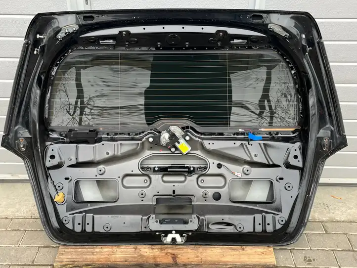 Mercedes-Benz GL X164 (2006 - 2012) A1647401205 Крышка багажника — фото 8