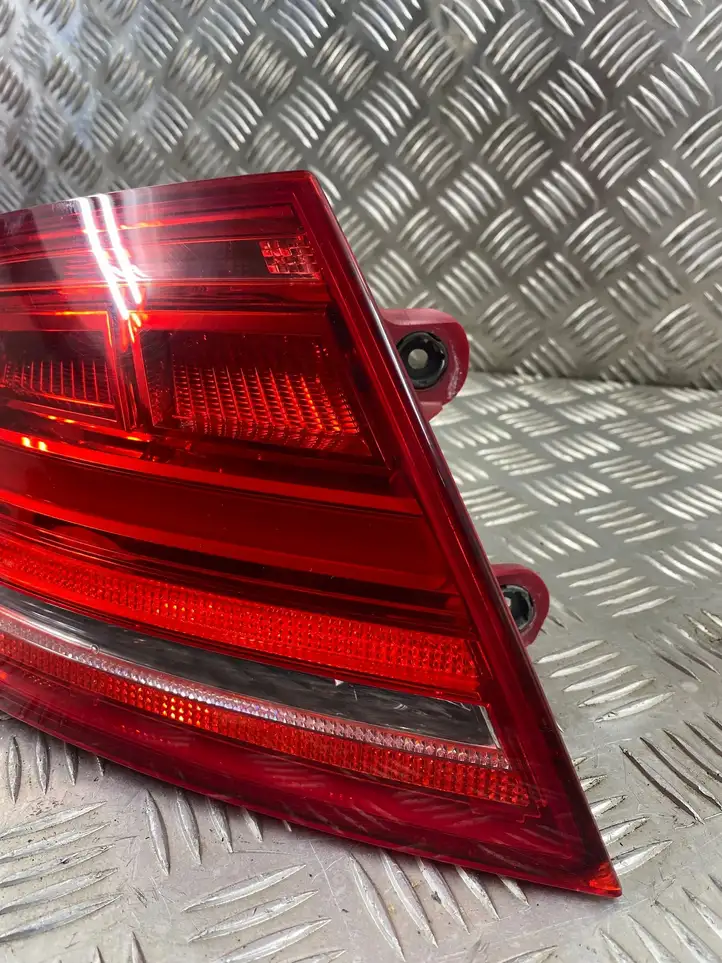 Audi A8 S8 D4 4H (2010 - 2014) 4H0945095 Задний фонарь в кузове — фото 7