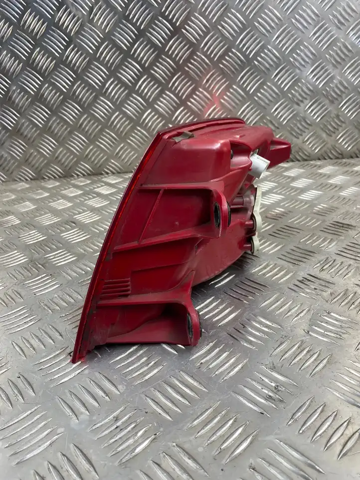 Audi A8 S8 D4 4H (2010 - 2014) 4H0945095 Задний фонарь в кузове — фото 8