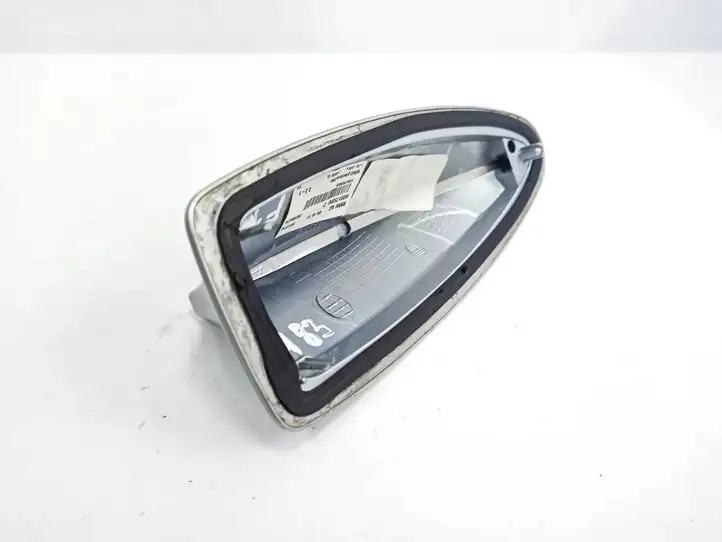 BMW 5 F10 F11 (2009 - 2016) 9175356 Крышка GPS-антенны — фото 4