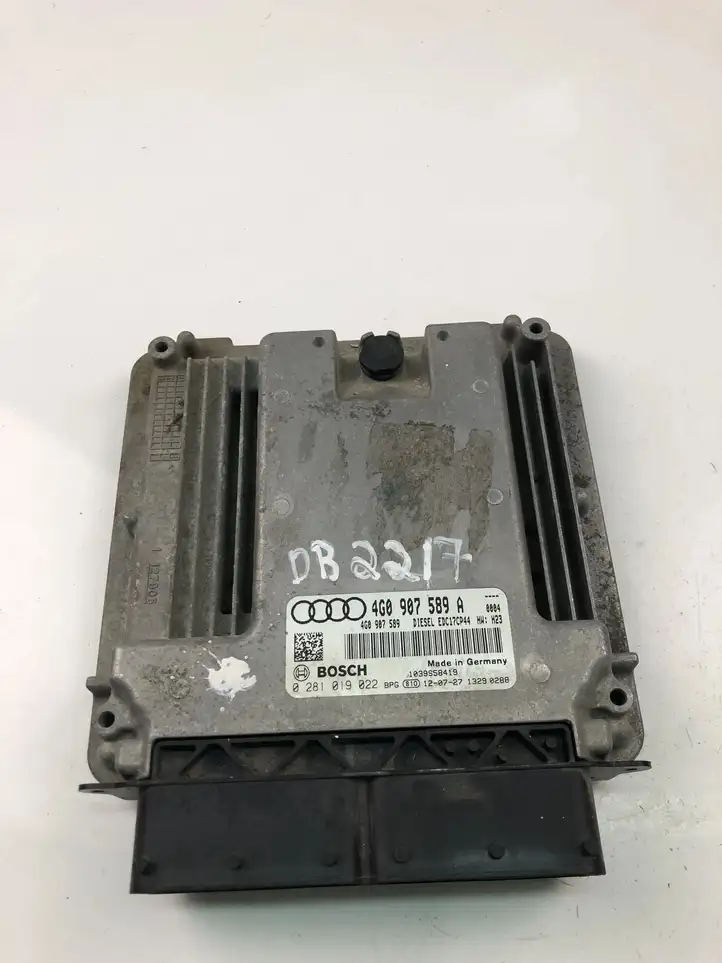 Audi A6 C7 (2011 - 2014) 4G0907589A Блок управления двигателем (ECU) — фото 2