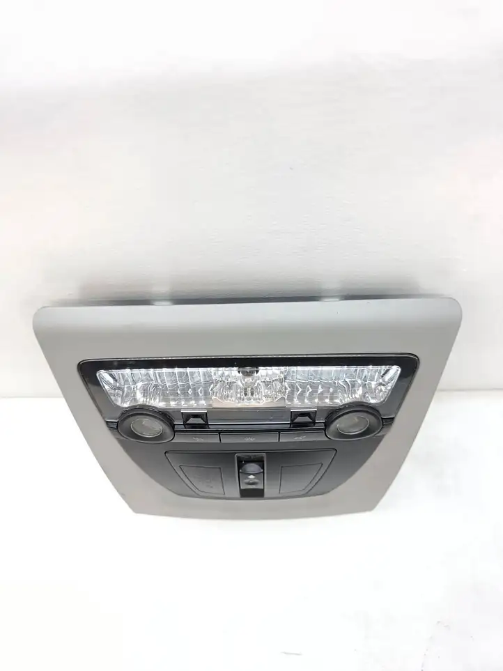 BMW X3 F25 (2010 - 2017) 9240410 Передняя подсветка — фото 4
