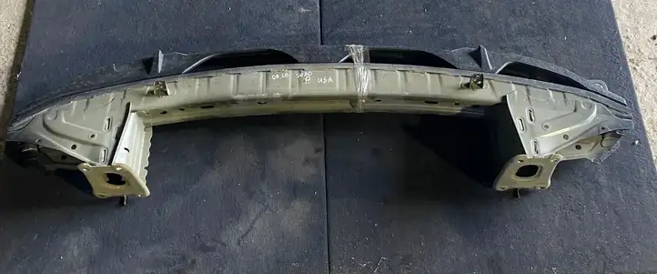 Subaru Outback (BT) (2019 - ) Передняя балка бампера — фото 1