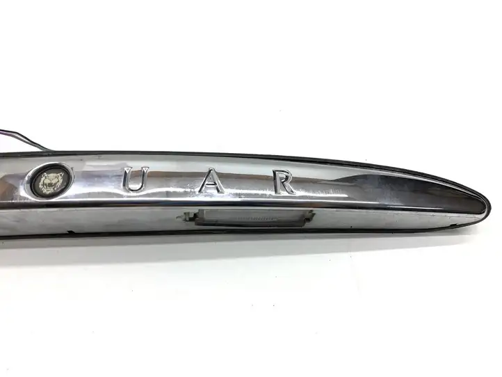 Jaguar XK8 - XKR (1996 - 2004) LJE5071AA Подсветка номера — фото 7