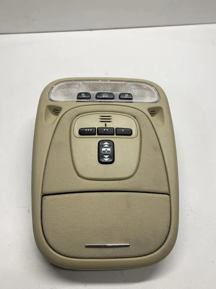 Jaguar XJ X350 (2003 - 2009) 2R8319A335A Передняя подсветка — фото 1