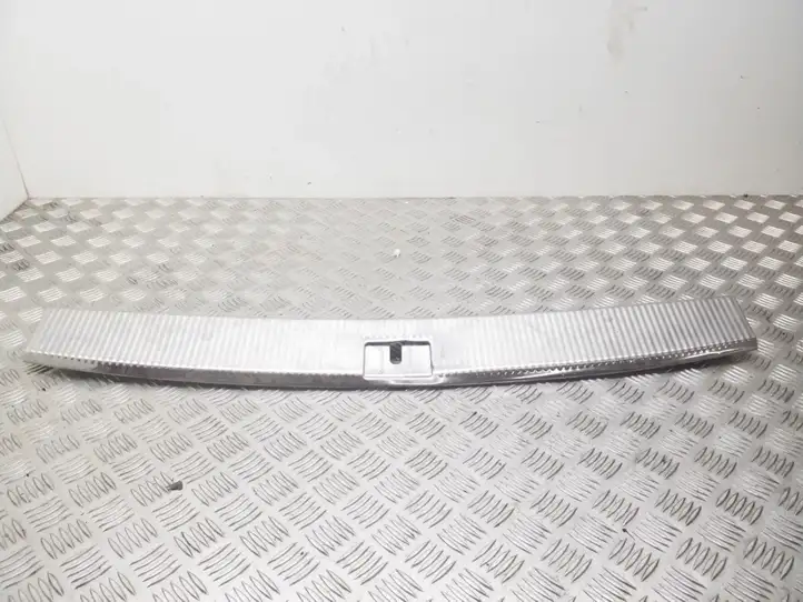 Volkswagen Touareg I (2002 - 2010) 7L6863459B Отделка порога багажника — фото 1