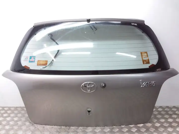 Toyota Yaris (1999 - 2003) Крышка багажника — фото 1