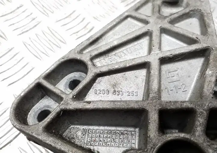 Nissan Qashqai (2006 - 2010) 8200633253 Кронштейн двигателя — фото 5