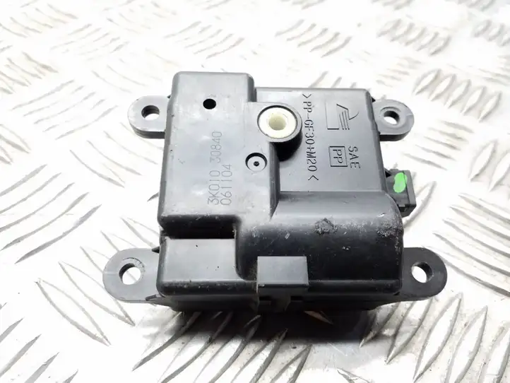 Nissan Qashqai (2006 - 2010) 3K01030840 Двигатель задвижки потока воздуха — фото 1