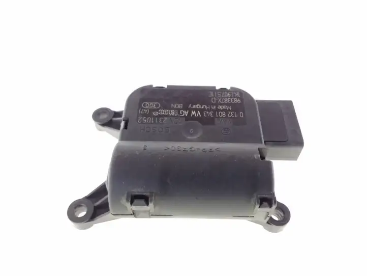 Volkswagen Touran I (2003 - 2010) 0132801343 Двигатель задвижки потока воздуха — фото 2