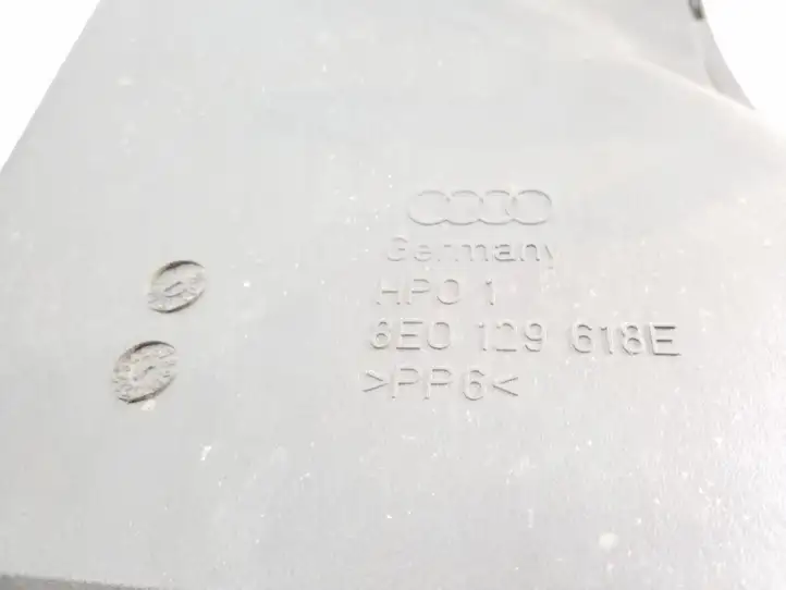 Audi A4 S4 B6 8E 8H (2000 - 2006) 8E0129618E Детали воздухозаборника — фото 3