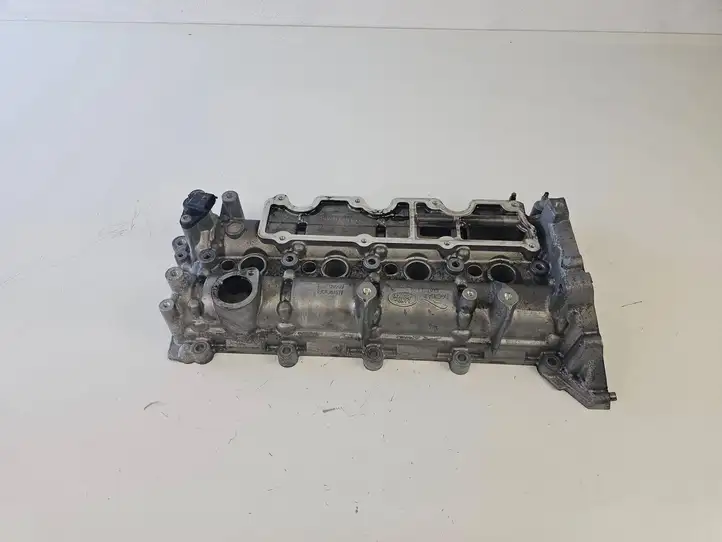 Land Rover Range Rover Sport L494 (2013 - 2017) G4D36J011 Крышка головки блока цилиндров — фото 1
