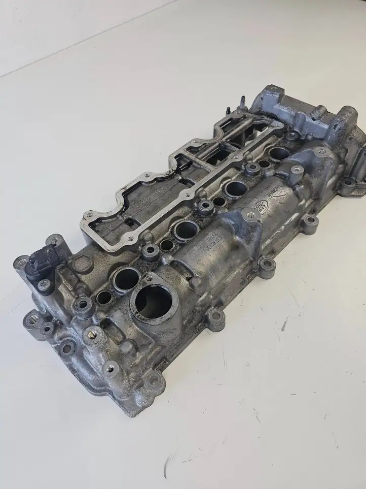 Land Rover Range Rover Sport L494 (2013 - 2017) G4D36J011 Крышка головки блока цилиндров — фото 4