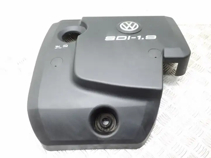 Volkswagen Bora (1998 - 2005) 038103925L Крышка двигателя декоративная — фото 1
