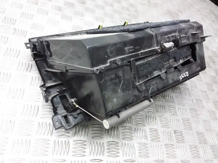 Lexus GS 300 350 430 450h (2004 - 2007) 5543330170 Бардачок в сборе — фото 3