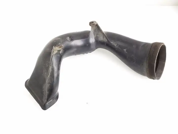 Toyota Avensis Verso (2001 - 2004) 5281144100 Детали воздухозаборника — фото 1