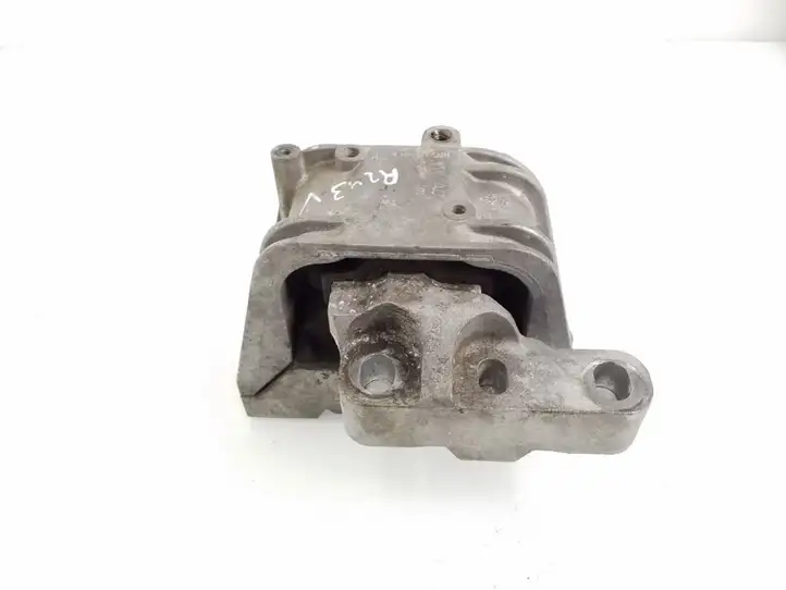 Volkswagen PASSAT B6 (2005 - 2010) 1K0199262P Опора двигателя — фото 1
