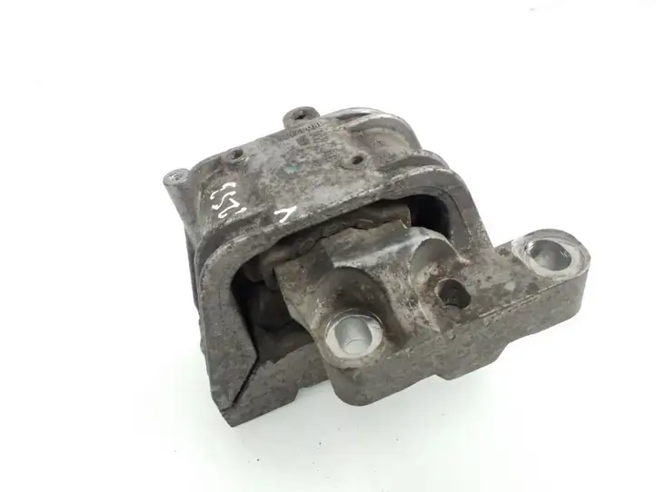 Volkswagen Touran I (2003 - 2010) 1K0199262BB Опора двигателя — фото 1