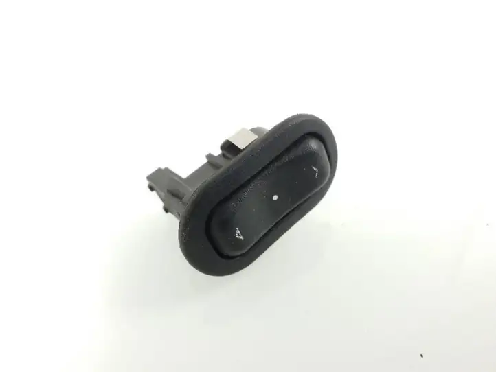 Opel Zafira A (1999 - 2003) 90561388 Блок кнопок стеклоподъемников — фото 1