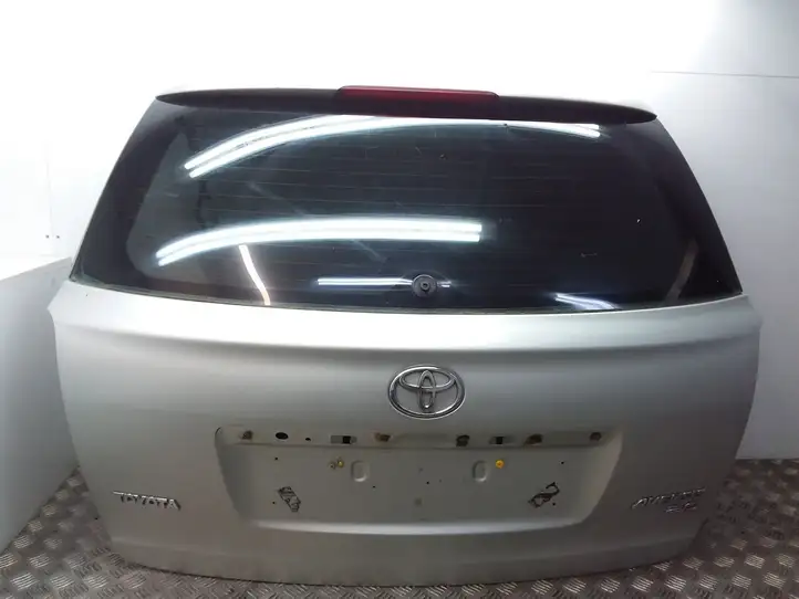 Toyota Avensis T250 (2003 - 2006) Крышка багажника — фото 3
