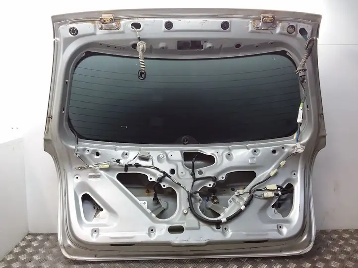Toyota Avensis T250 (2003 - 2006) Крышка багажника — фото 7