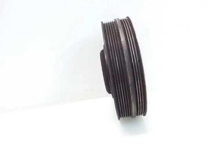 Volkswagen PASSAT B5.5 (2001 - 2005) 059105251M Шкив коленчатого вала — фото 2