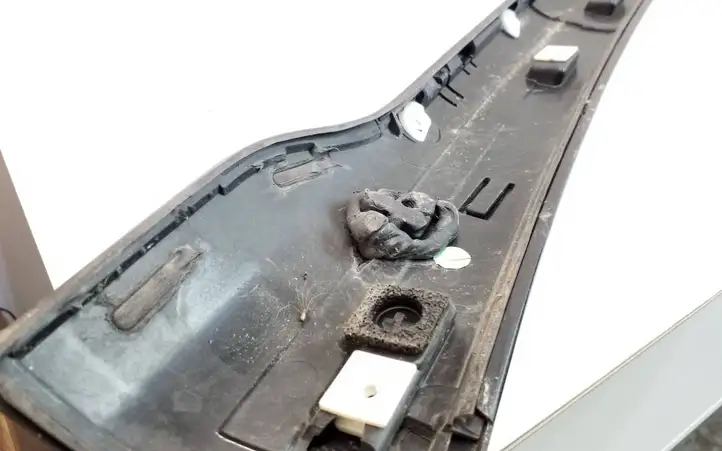 Opel Zafira B (2008 - 2014) 342053287 Накладка стоек лобового стекла — фото 6