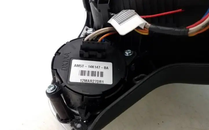 Ford Focus (2011 - 2015) AM51R042B85BEW Подушка безопасности руля — фото 2
