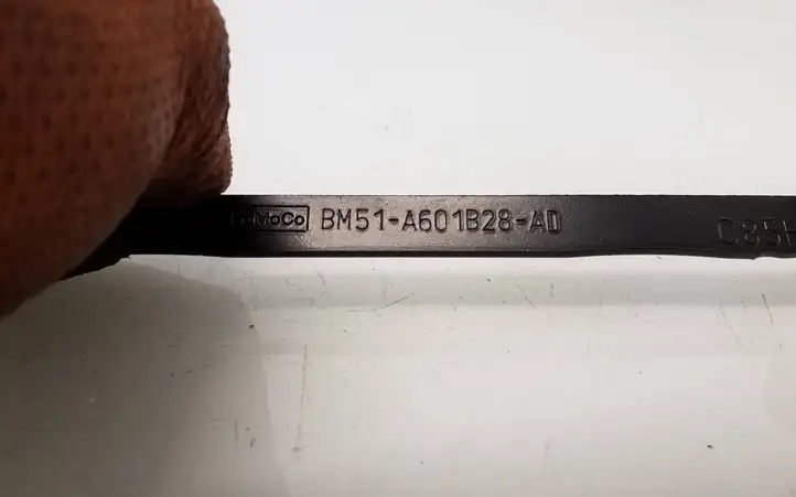Ford Focus (2011 - 2015) BM51A601B28AD Кронштейн ISOFIX — фото 4