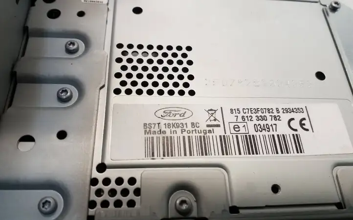 Ford Mondeo MK IV (2007 - 2014) BS7T18K931BC Магнитола / мультимедийная система — фото 2