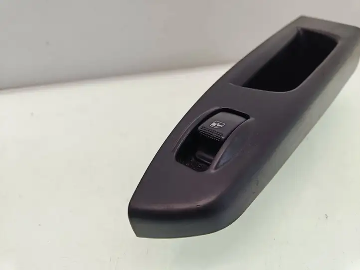 Hyundai Getz (2005 - 2011) 935801C020 Блок кнопок стеклоподъемников — фото 5
