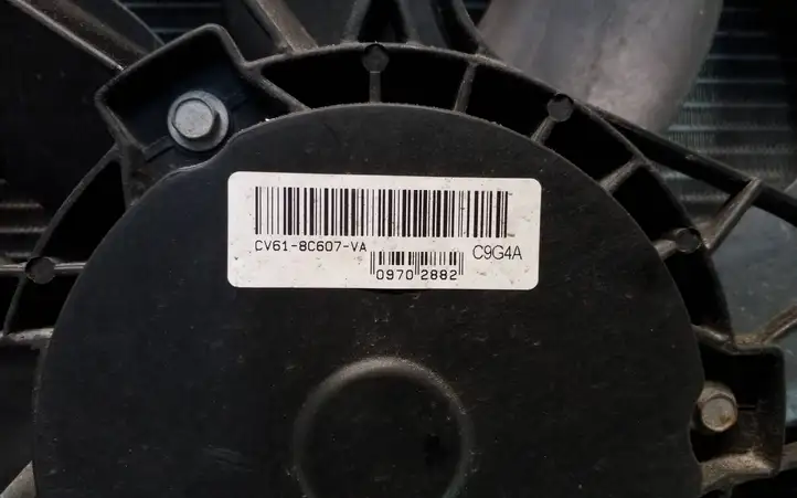 Ford Focus (2011 - 2015) CV618C607VA Комплект радиаторов охлаждения — фото 8