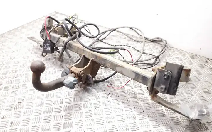 Opel Antara (2006 - 2011) 9684418989 Комплект буксировочного крюка — фото 2
