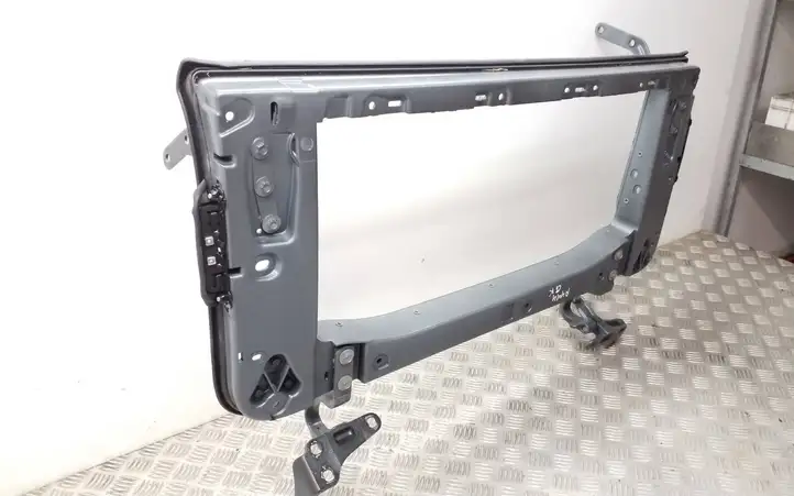 Tesla Model X (2015 - 2021) 102878200 Рамка дверного стекла задней двери — фото 2