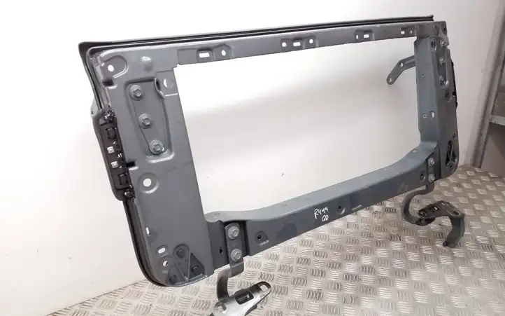 Tesla Model X (2015 - 2021) 102878300 Рамка дверного стекла задней двери — фото 2