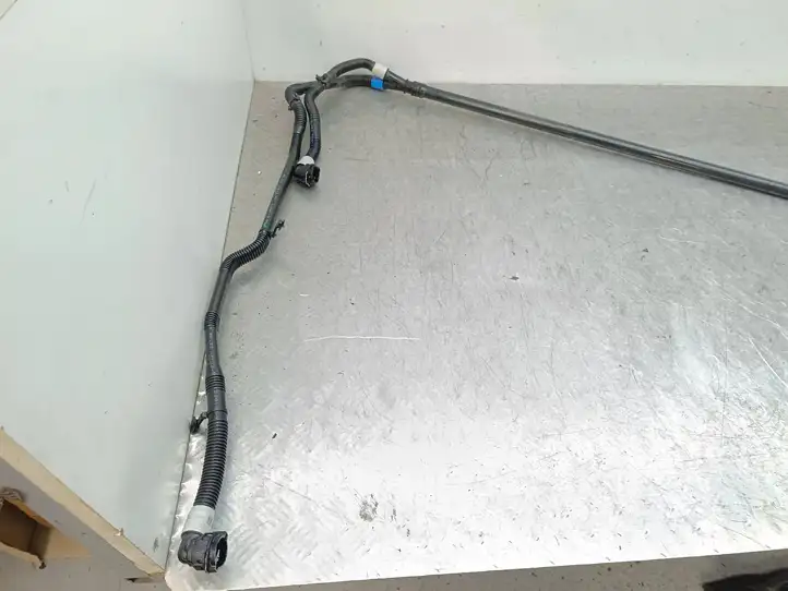 Tesla Model Y (2019 - 2024) 153011800C Трубки охлаждения батареи гибридного / электромобиля — фото 2