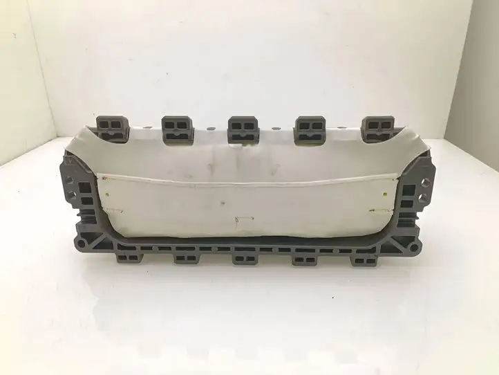 BMW 4 G22 G23 G24 G26 (2020 - ) 34248236 Подушка безопасности пассажира — фото 1