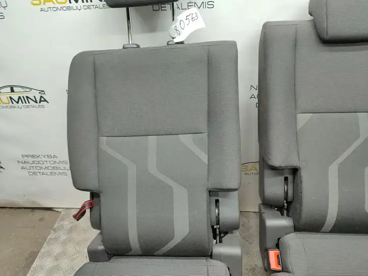 Ford Transit - Tourneo Connect (2009 - 2017) Второй ряд сидений — фото 20
