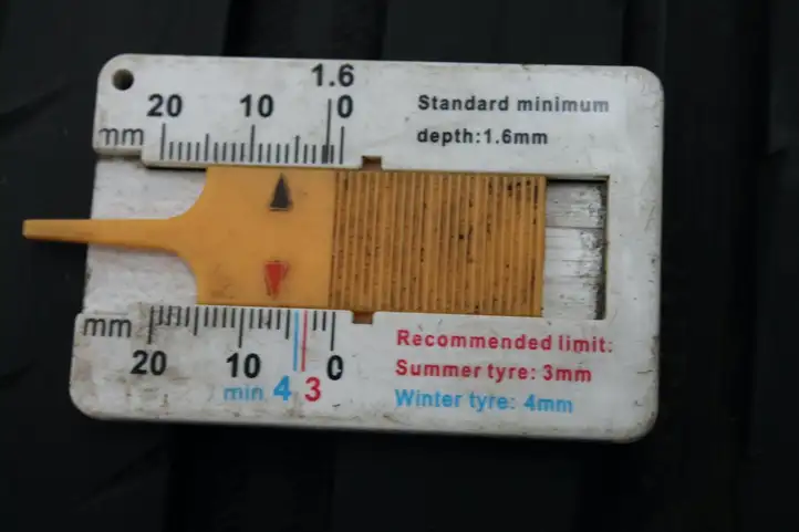 Mercedes-Benz EQC (2018 - ) Летняя шина R21 — фото 4
