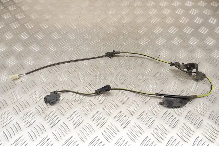 Lexus CT 200H (2013 - 2017) 8282147150 Проводка заднего датчика ABS — фото 1