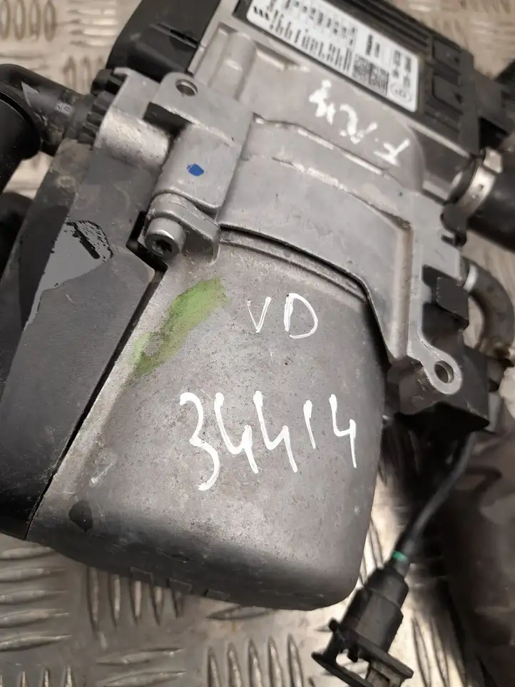 Volvo XC40 (2017 - ) 32136042 Электрический обогреватель салона 220V — фото 4