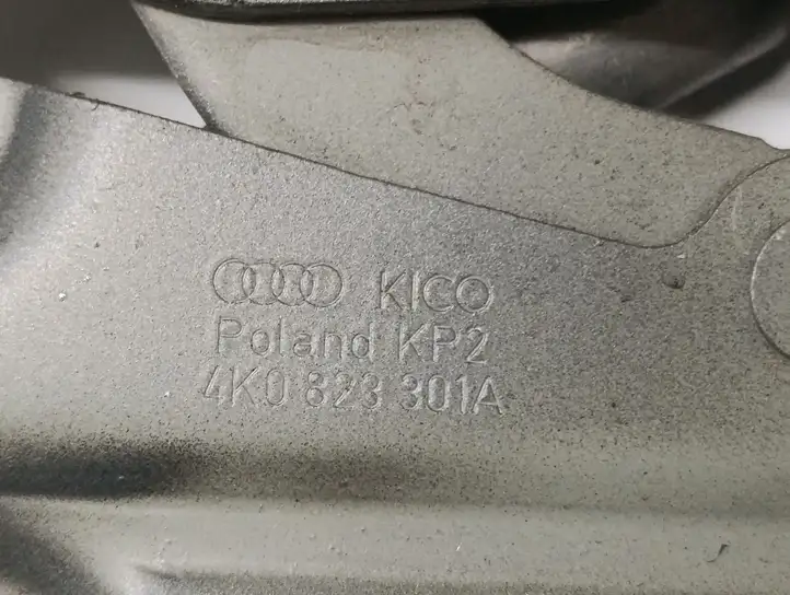 Audi A6 S6 C8 4K (2018 - ) 4K0823301A Петли капота — фото 8