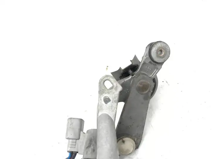 Toyota Prius (XW30) (2009 - 2015) 8511047210 Комплект механизма стеклоочистителей — фото 2