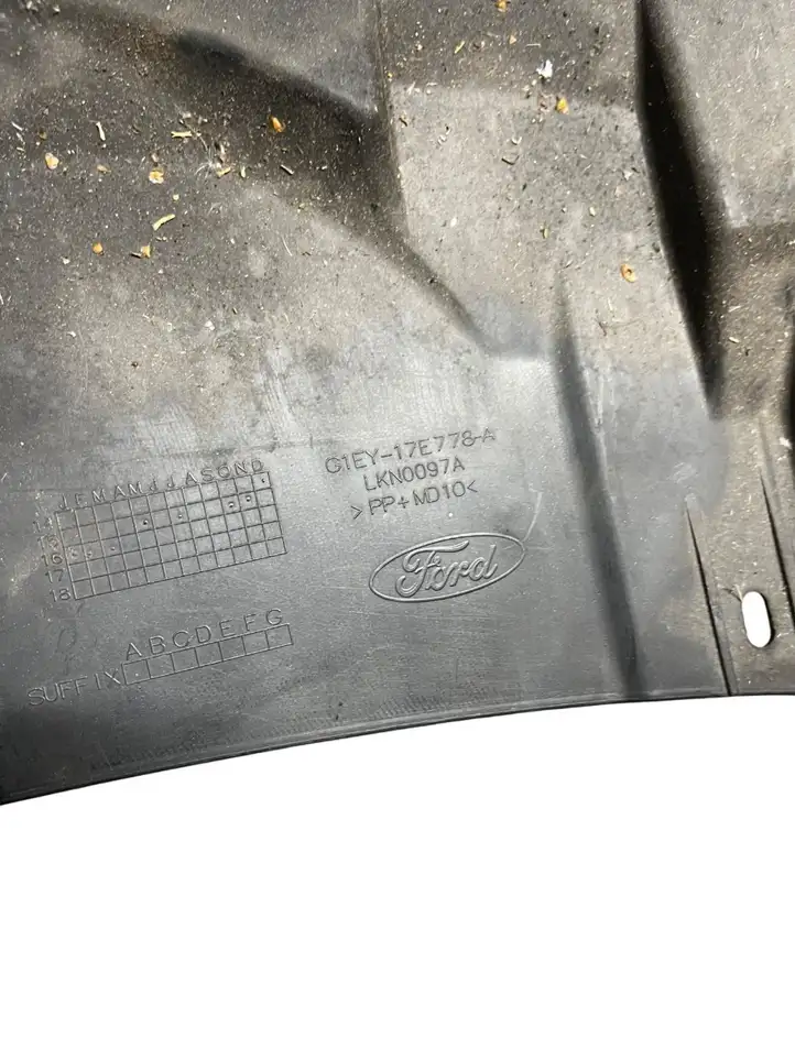 Ford Focus (2015 - 2019) G1EY17E778A Кронштейн переднего бампера — фото 7