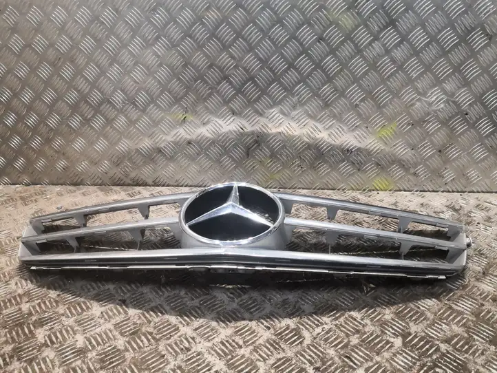 Mercedes-Benz C W204 (2007 - 2014) 2048801923 Вентиляционная решетка кузова — фото 2