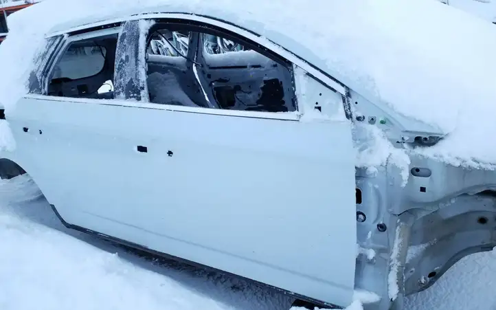 Ford Mondeo MK IV (2007 - 2014) Дверь — фото 2