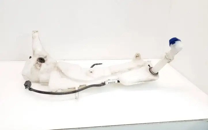 Ford Kuga I (2008 - 2012) 3M5113K163AC Бачок омывателя стекла — фото 3