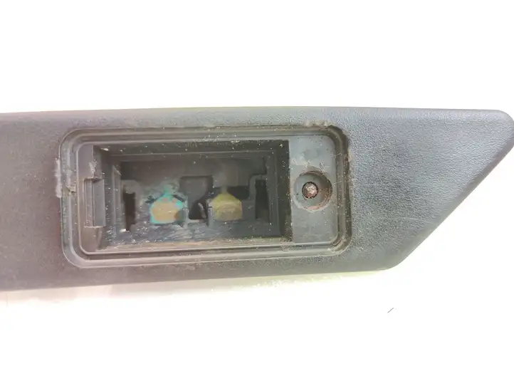 Audi A6 S6 C6 4F (2004 - 2008) 8E0827574C Подсветка номера — фото 7