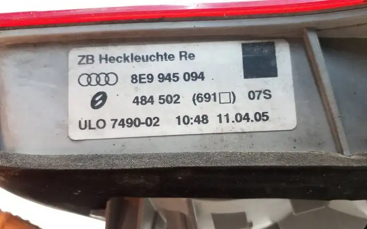Audi A4 S4 B7 8E 8H (2004 - 2009) 8E9945094 Задний фонарь в крышке багажника — фото 7
